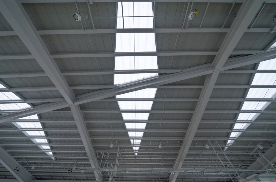 Çelik çatı ve cephe sistemi